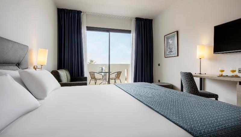 Ilunion Calas De Conil Conil De La Frontera Room photo